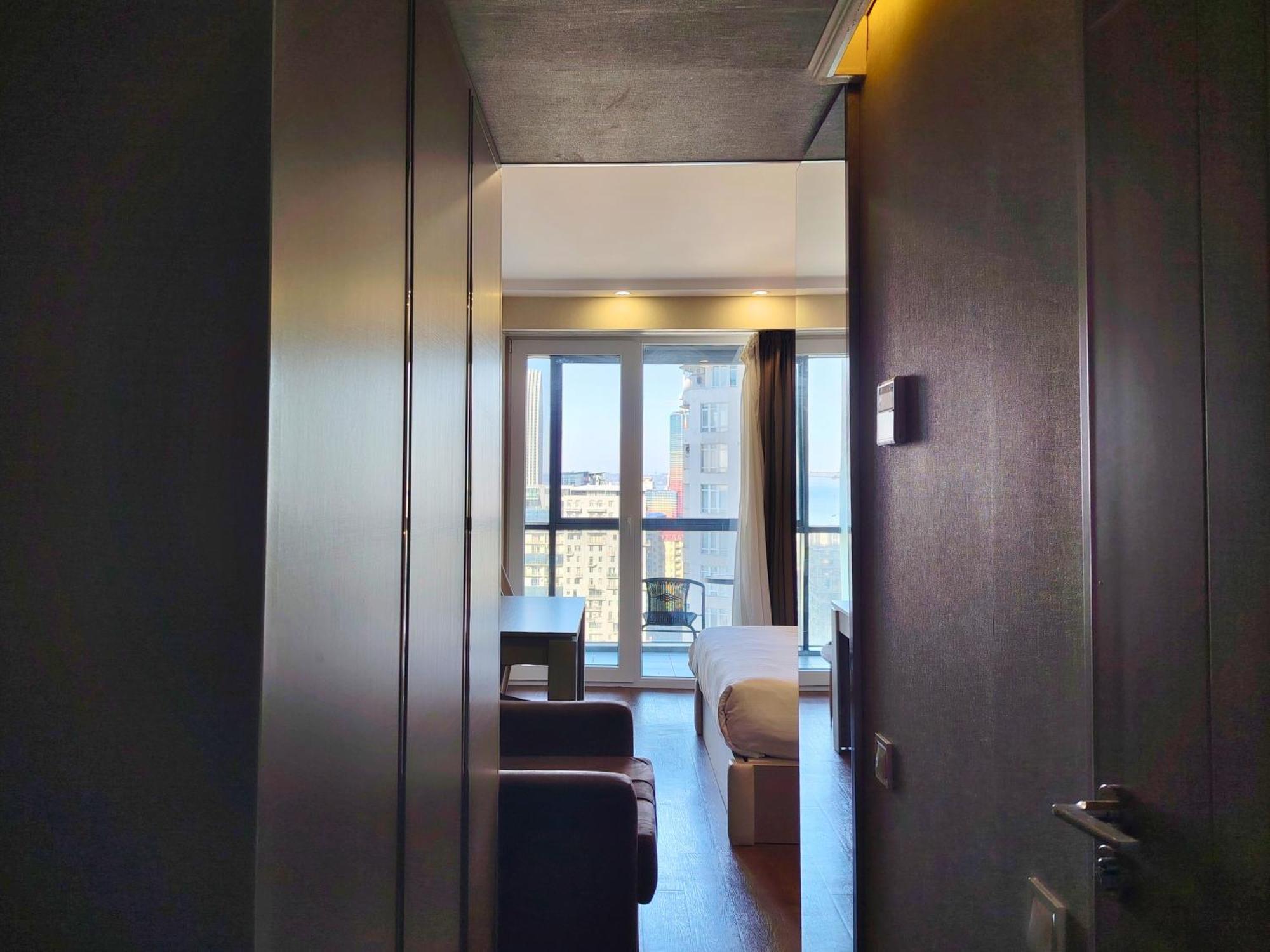 Aphrodite Apartments 巴统 外观 照片